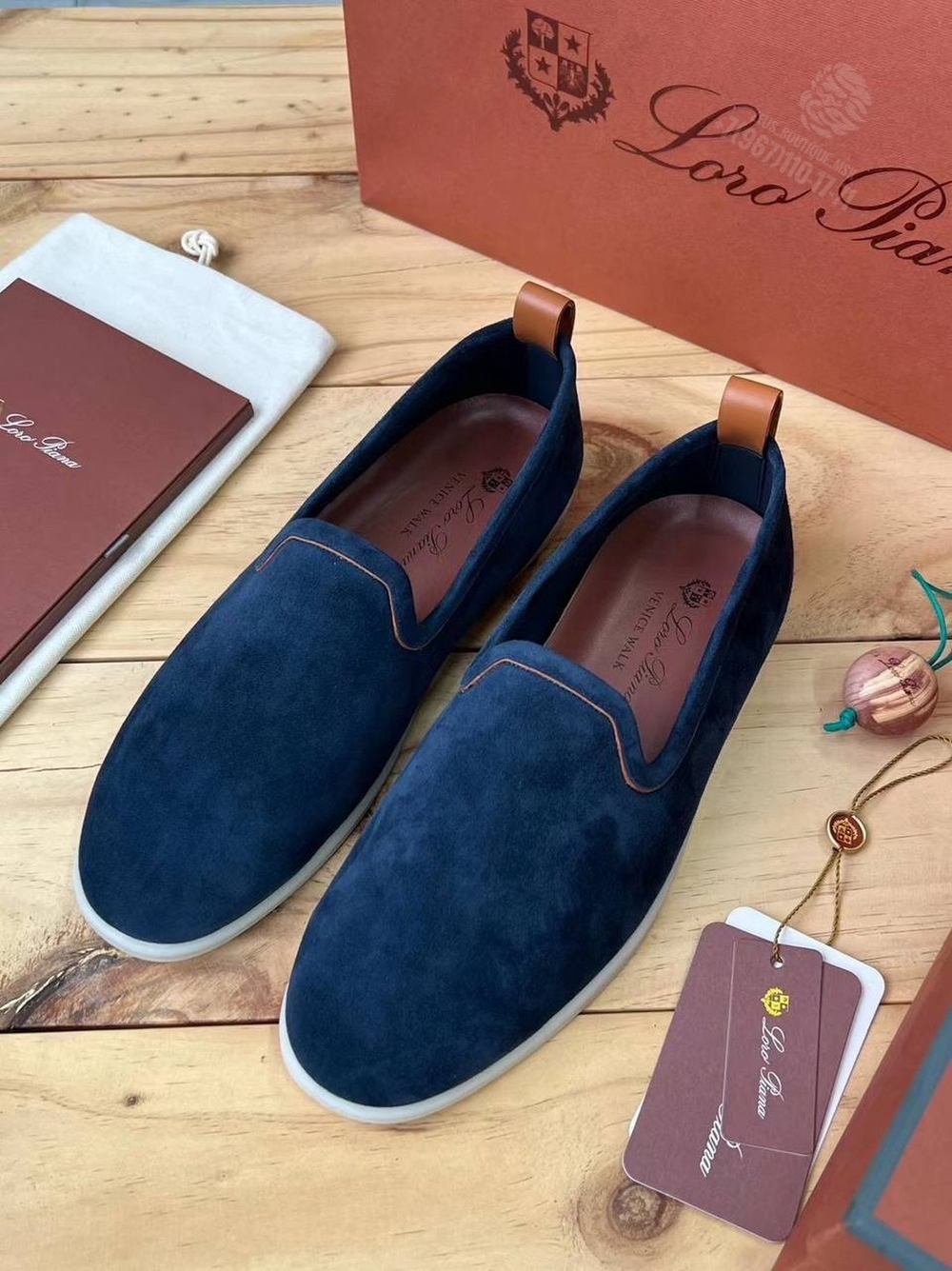 Лоферы Loro Piana Venice Walk
