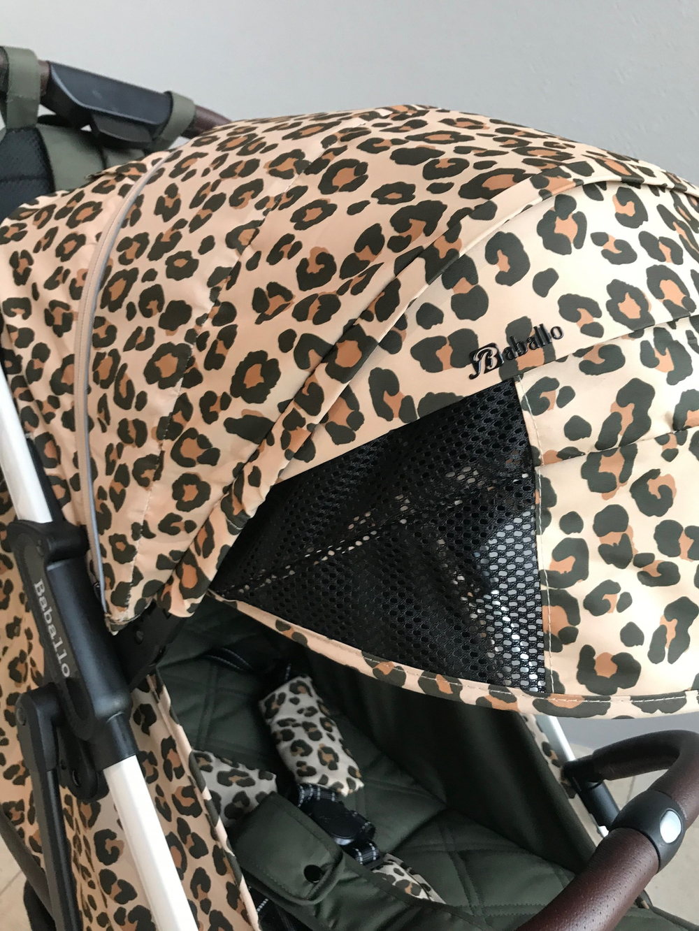 Коляска прогулочная Babalo 2024 Леопардовый текстиль на белой раме