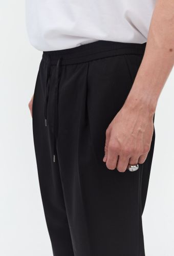 Черные классические брюки Laine