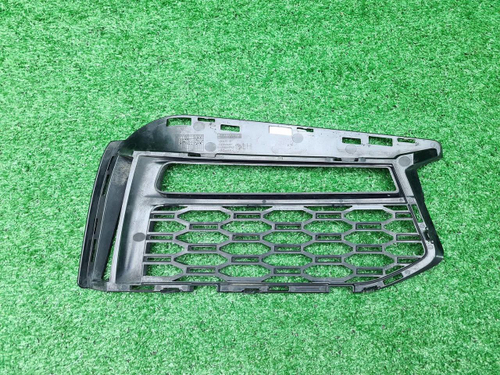Решетка перед. бампера BMW 5er G30 (17-20) M-paket
