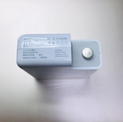 Адаптер питания Apple USB-C мощностью 61 Вт (61w)