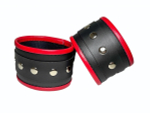 Черно-красные наручники из эко-кожи (Цвет: черный с красным)