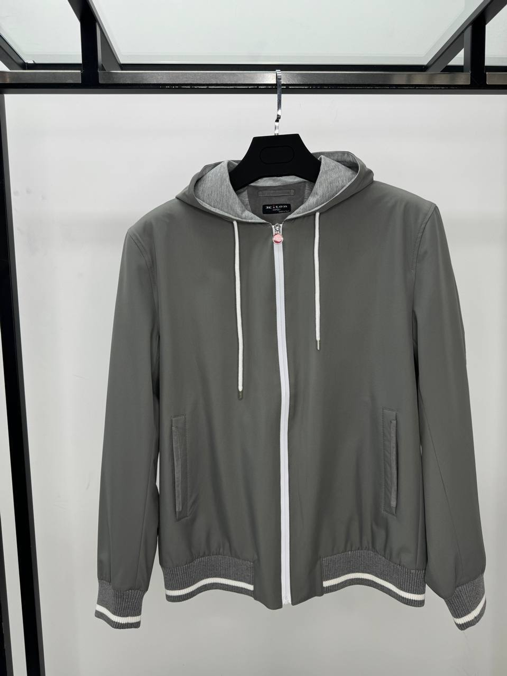 Бомбер Kiton