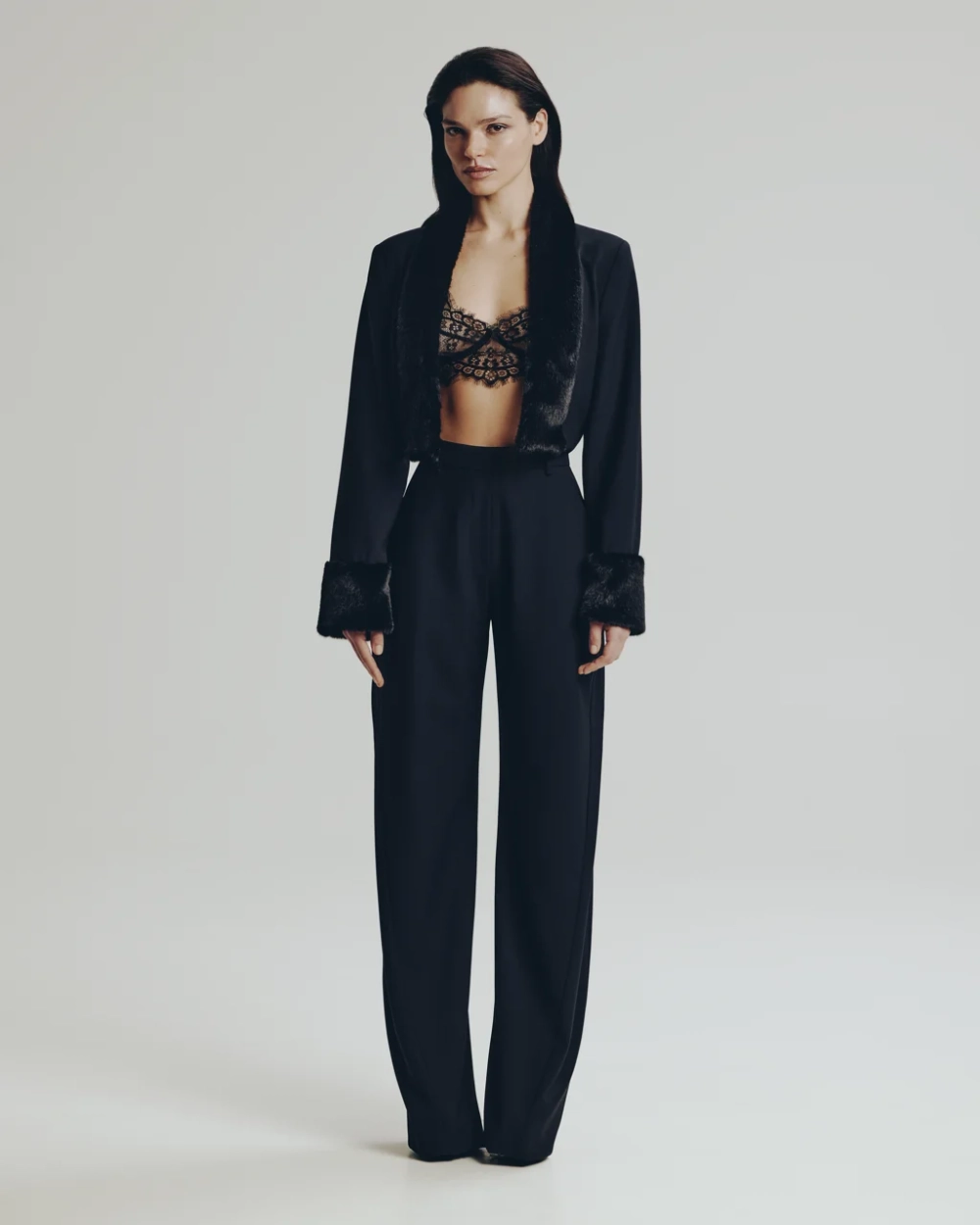 Пиджак с мехом черный