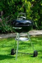 Угольный гриль Weber Compact Kettle, 57 см, чёрный