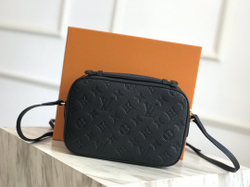Louis Vuitton Saintonge