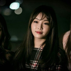 Альбом ChungHa - Hands On Me 1st Mini Album