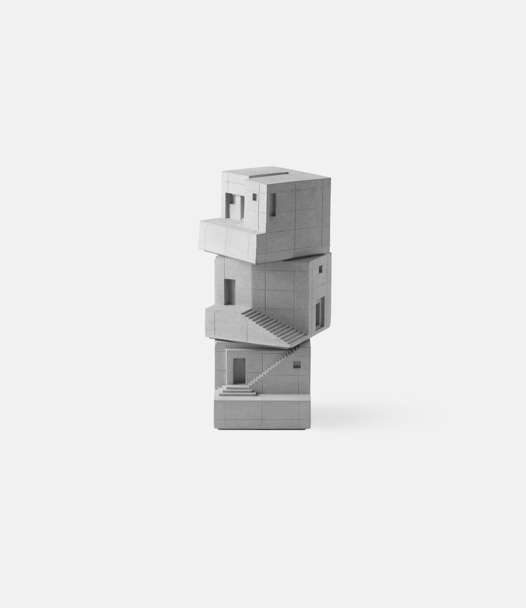 Material Immaterial Spaces — набор скульптур из бетона