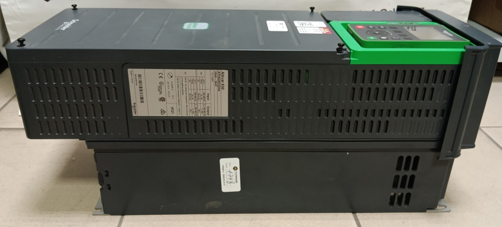 Telemecanique ATV630D22N4 б/у