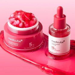 MEDICUBE Сыворотка для ровного тона TXA Niacinamide 15% Serum (30 мл)