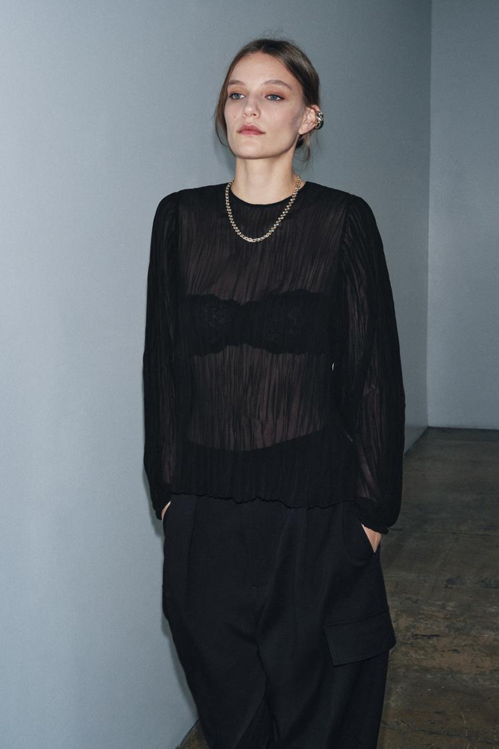 ZARA ПЛИССИРОВАННАЯ БЛУЗА ZW COLLECTION, ЧЕРНЫЙ