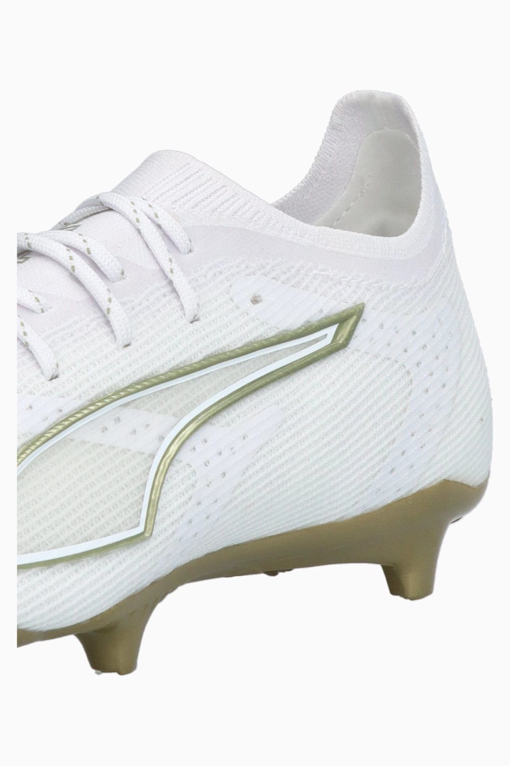 Бутсы Puma Ultra 6 Pro FG/AG - белый