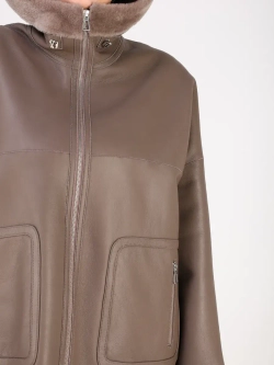 Дубленка зимняя натуральная с капюшоном оверсайз