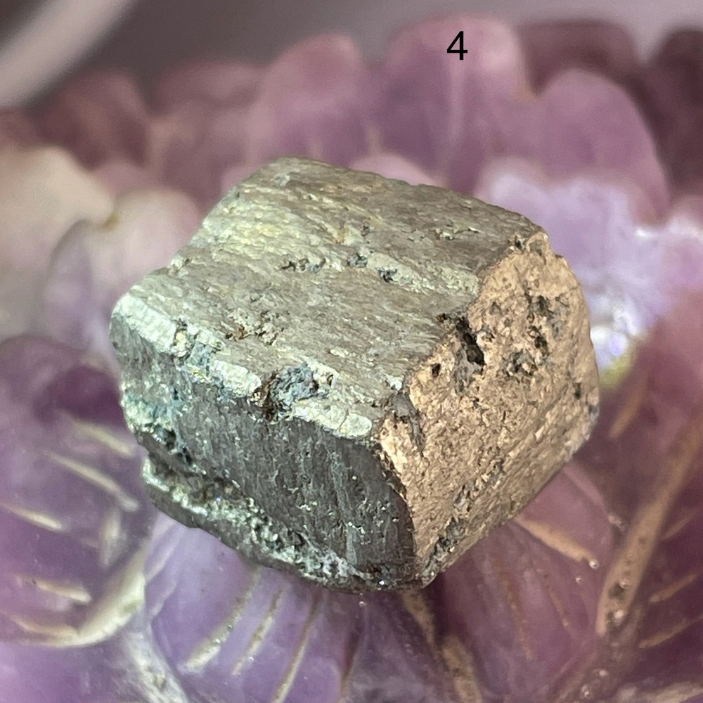 39230 Пирит куб кристалл необработанный 16-20мм