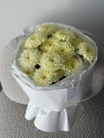 Букет из хризантемы в сливочном оттенке