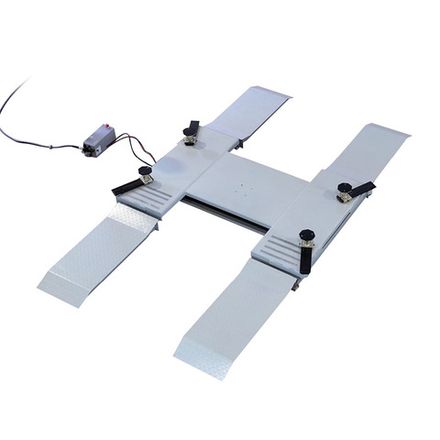 Цена на KraftWell (KRW260B) Подъемник ножничный г/п 2500 кг пневматический напольный с поворотными лапами