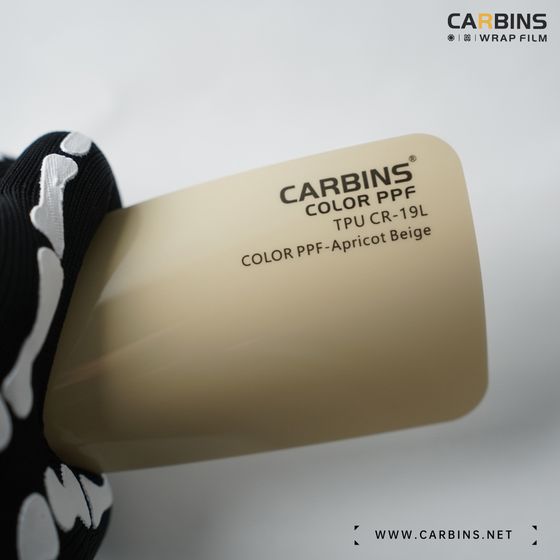 Веер образцов полиуретановой цветной пленки Carbins Color PPF