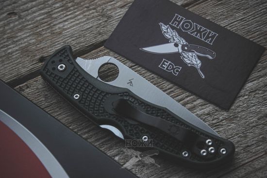 Складной нож Spyderco Endura C10PGRE c клинком из стали ZDP-189, рукоять FRN