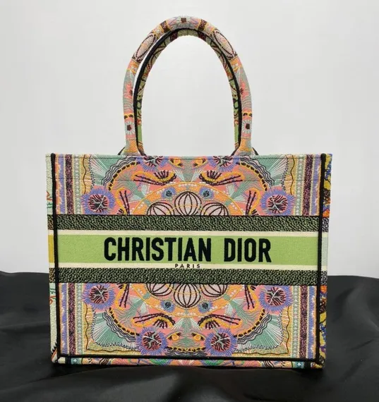 Сумка Dior Book Tote салатовый/зеленый