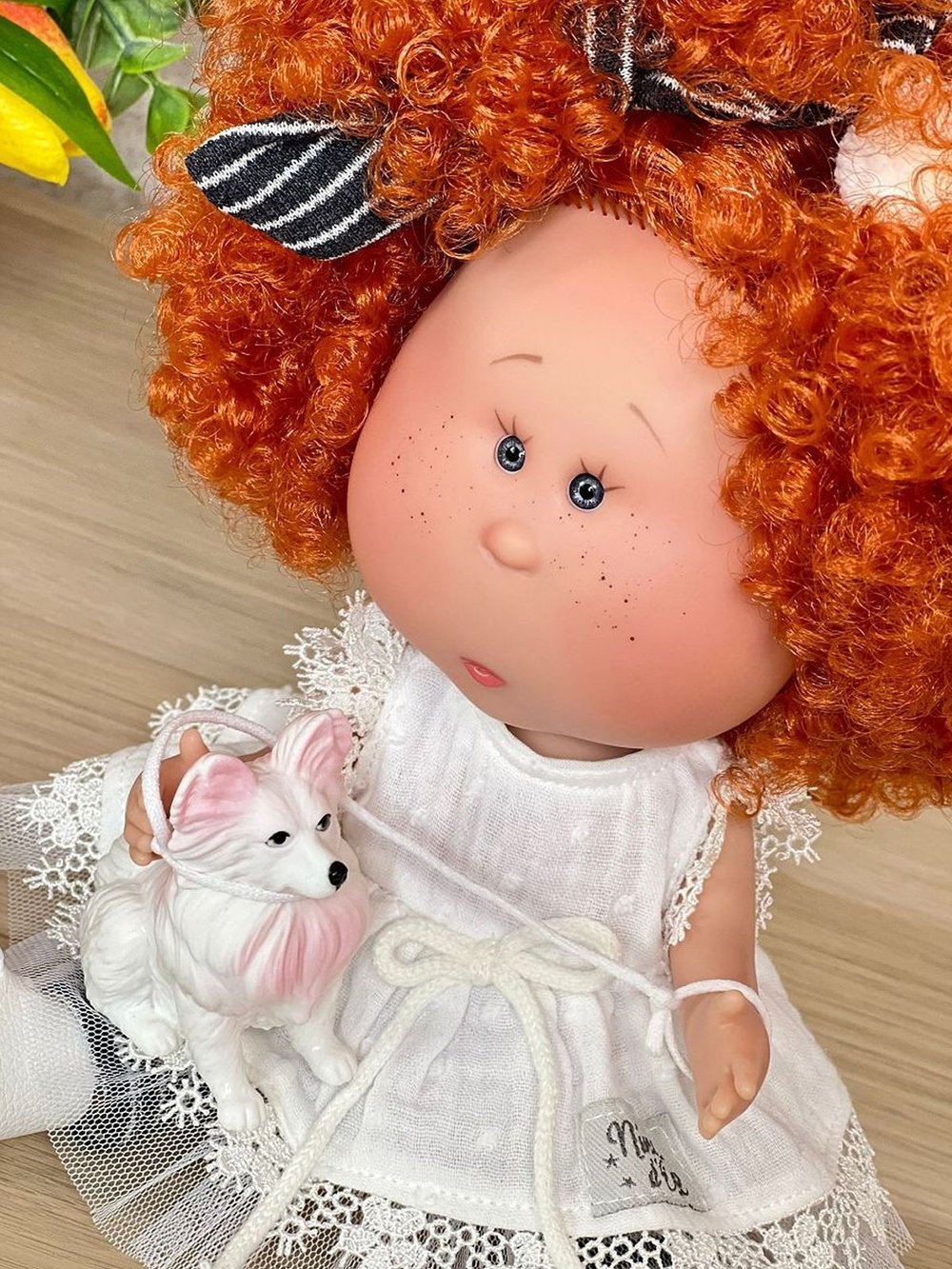 Кукла Nines виниловая 30см MIA в пакете (3403M1)