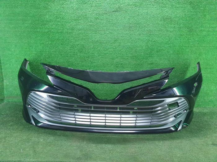 Бампер передний Toyota Camry 8 XV70 (2017-2021)