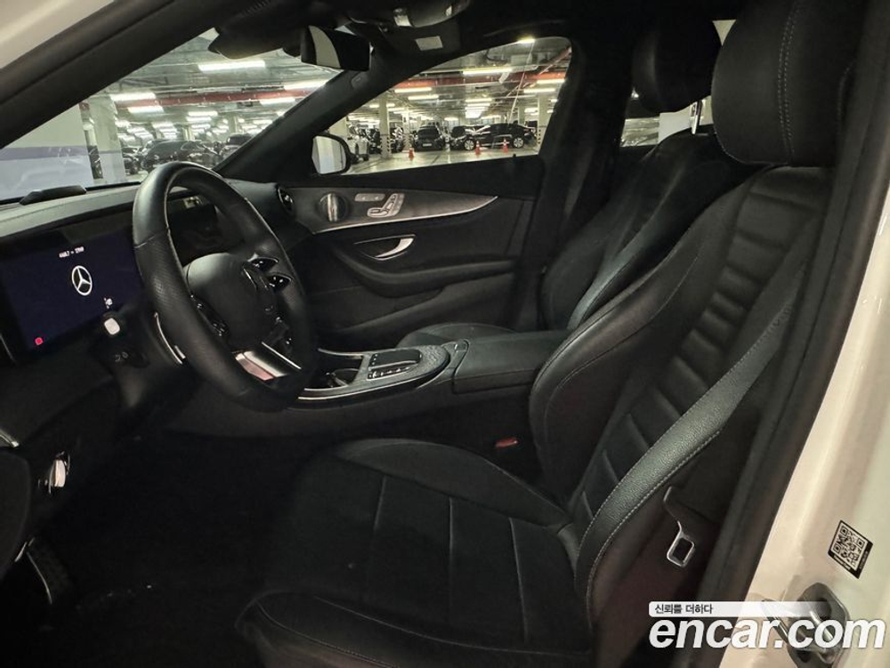 Mercedes-Benz E-Class W213 E350 4MATIC AMG Line (04.2022)
