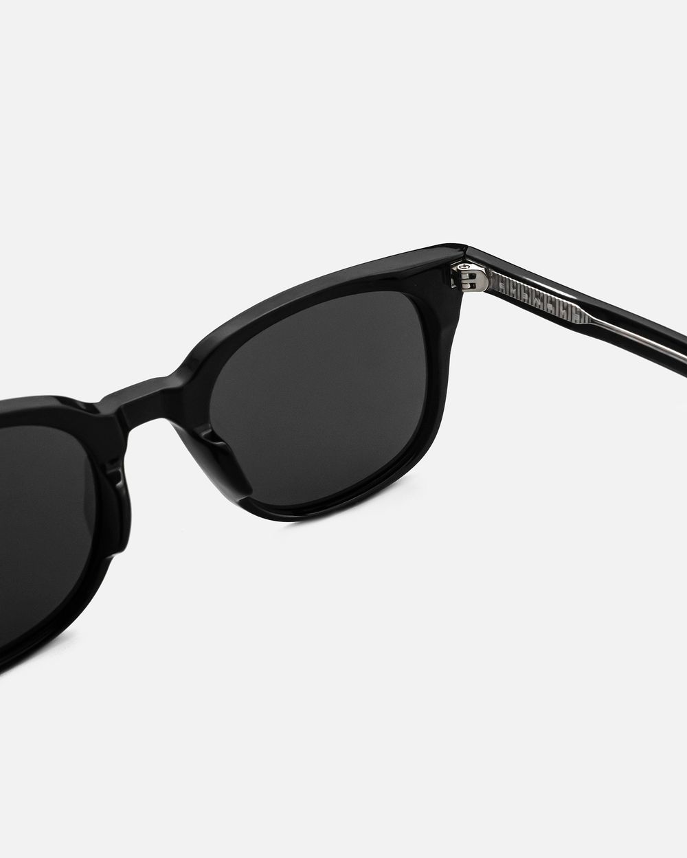 Очки Eyeneye Sirius Black Sun