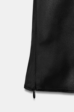 ZARA АТЛАСНЫЙ ТОП С БОКОВЫМИ ПУГОВИЦАМИ, ЧЕРНЫЙ