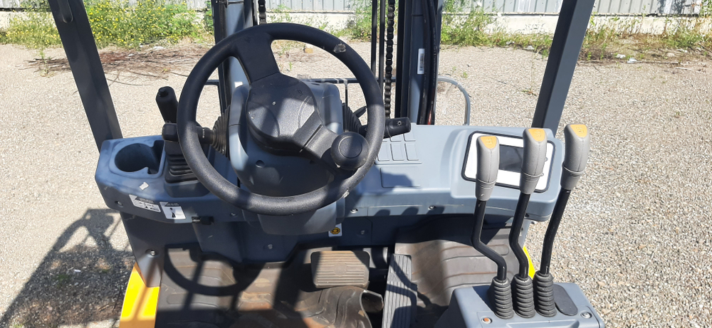 Aurora CPD* Вилочный погрузчик CPD15 (Электрический, 11 л.с., АТ)