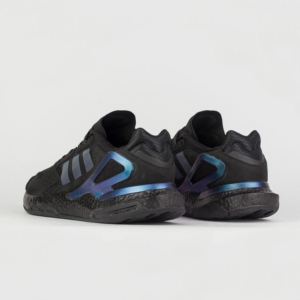 Кроссовки Adidas Day Jogger Wmns Black / Neon