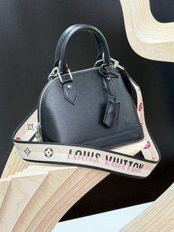 Сумка Louis Vuitton