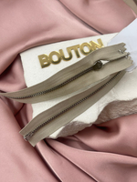 Молния металл Riri, 3 мм, разъёмная, цвет 2230, светло-бежевый