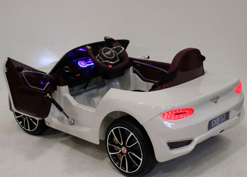 Электромобиль BENTLEY-EXP12  (JE1166)