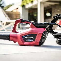 HONDA HHB 36 AXB E 36В воздуходувка аккумуляторная (без АКБ и ЗУ) 66 м/с HHB36AXBE86