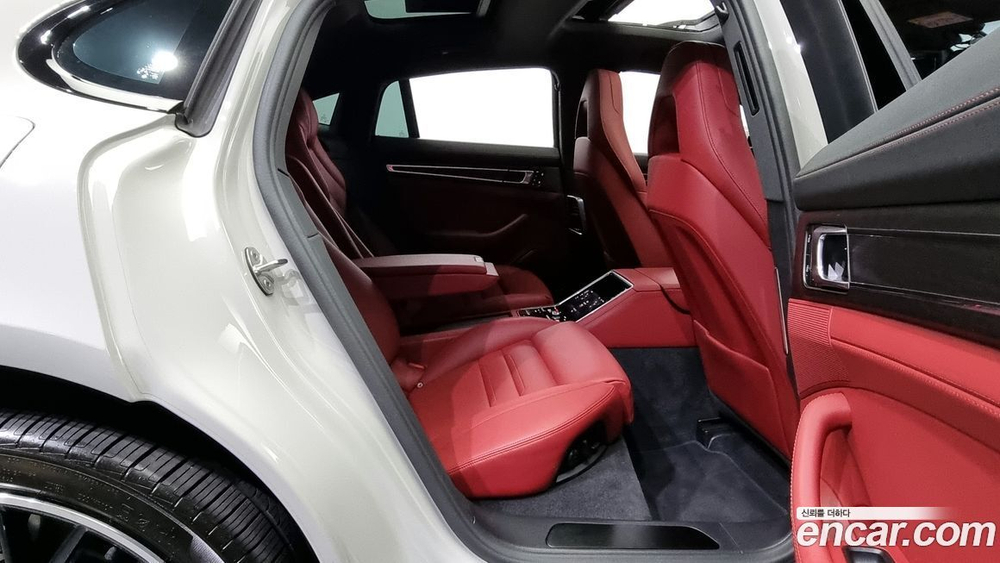 Porsche Panamera (971) 2.9 AWD E-Hybrid Platinum Editions (07.2023)
