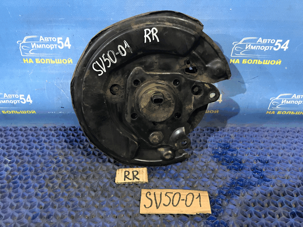 Ступица задняя правая TOYOTA VISTA 1999