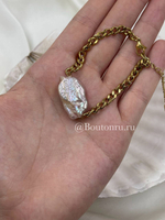 Золотистый браслет с натуральным перламутром