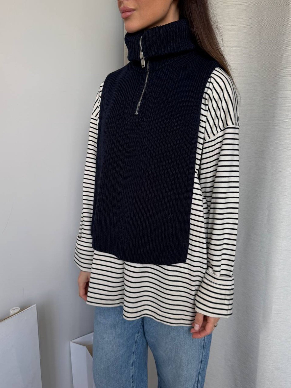 Манишка COS, S