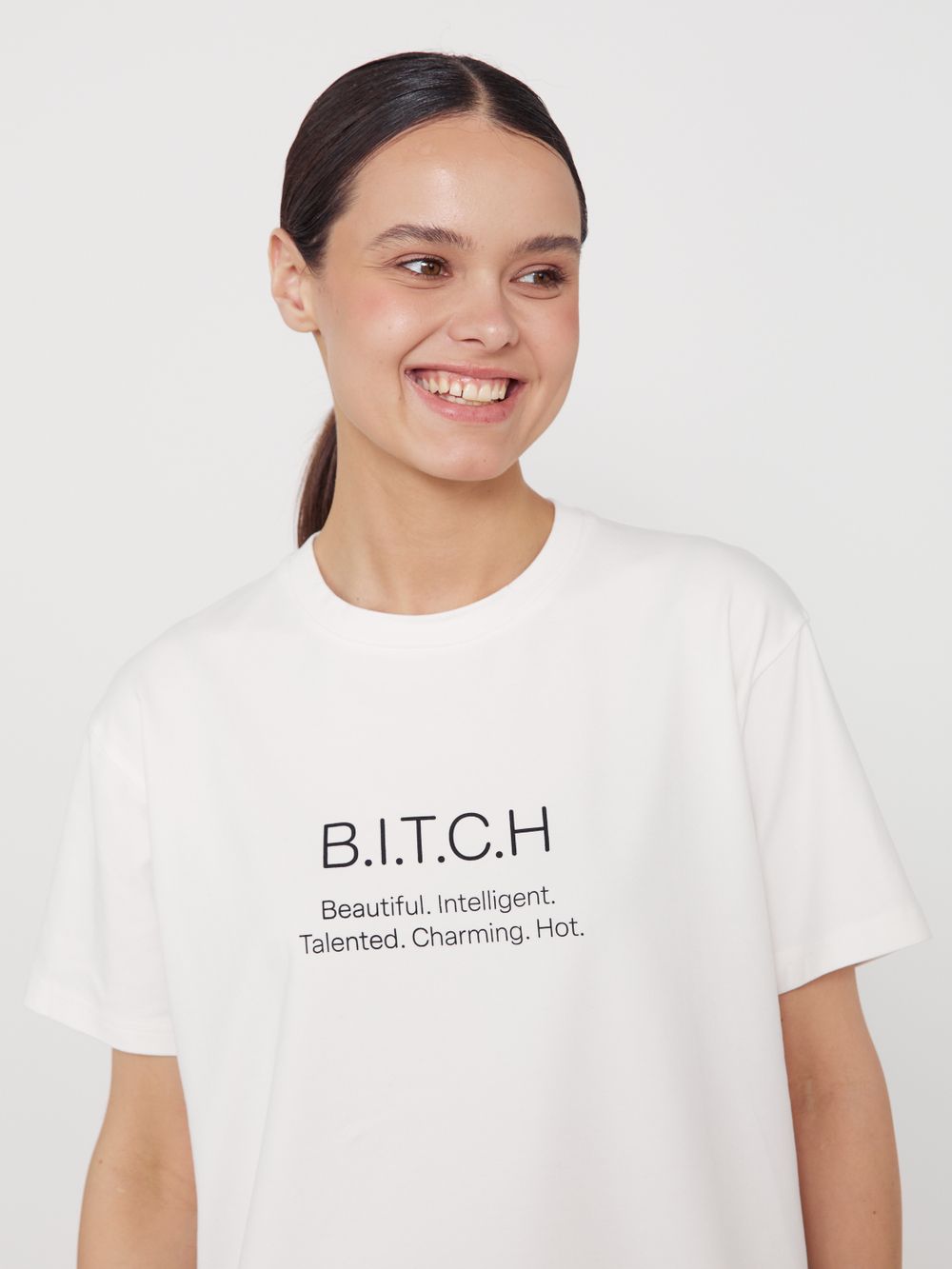 ФУТБОЛКА «B.I.T.C.H»