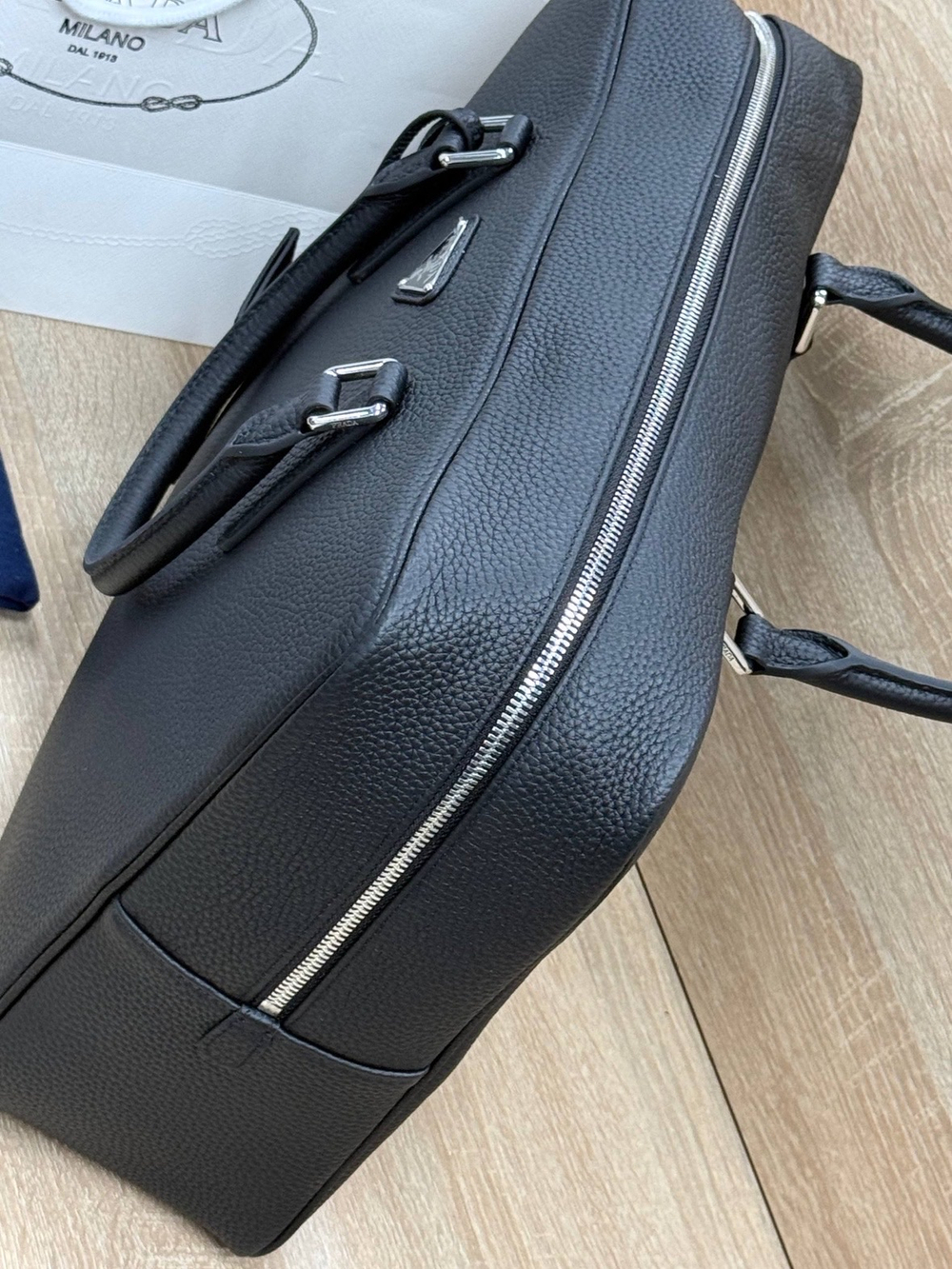 Портфель Prada