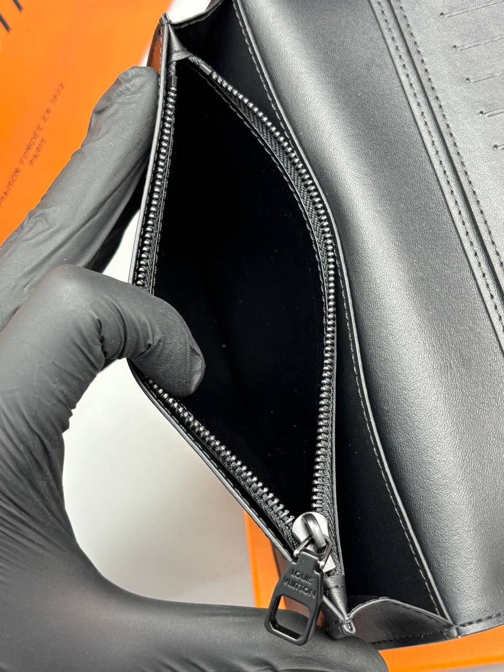 Кошелёк Louis Vuitton