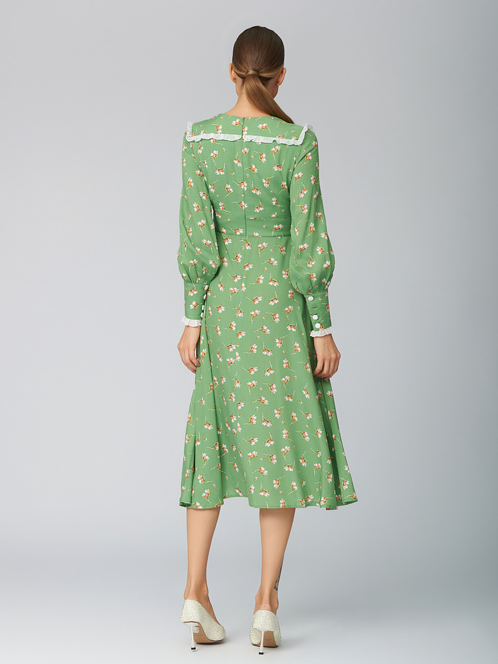 Платье миди с манжетами и отделкой рюши