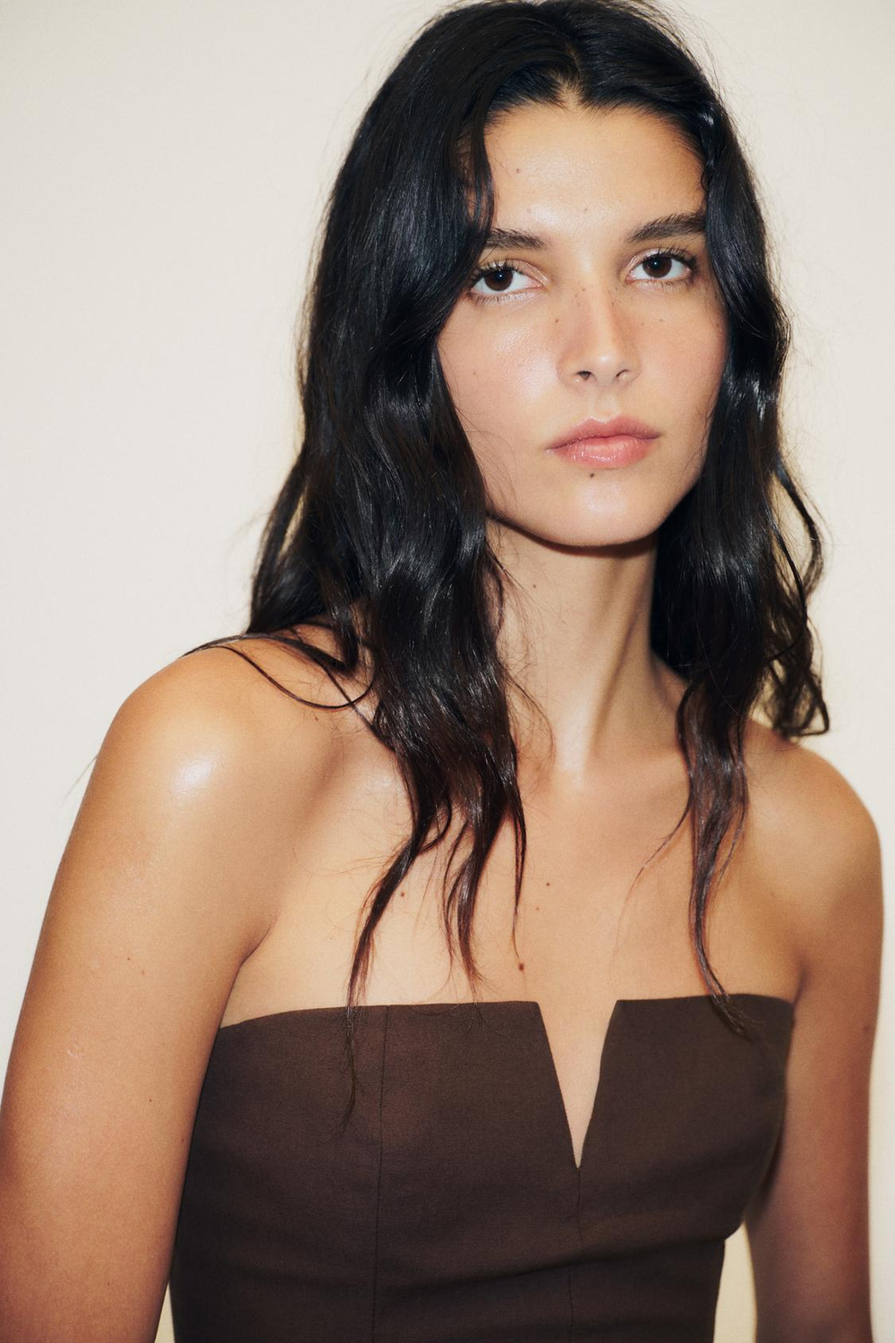 ZARA ТОП БЕЗ БРЕТЕЛЕЙ, ТЕМНО-КОРИЧНЕВЫЙ