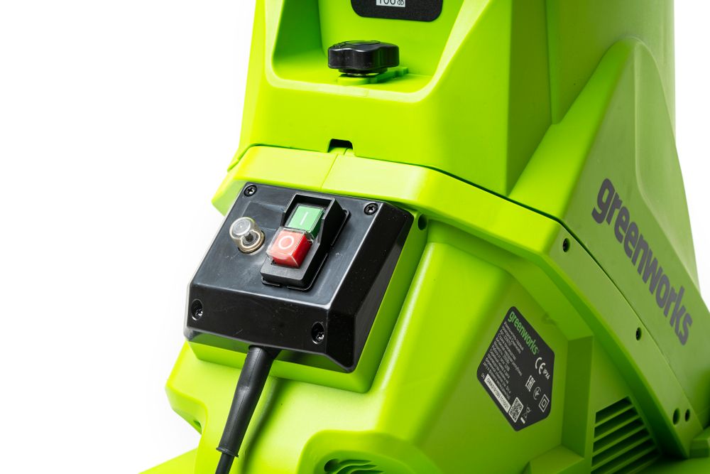 Электрический садовый измельчитель Greenworks GACSB, 2206707,200v, 2500 Вт с контейнером