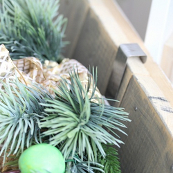 Крючок на дверь