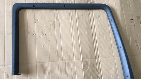 Рамка стекла левая MАН ТГА 81626300057 б/у