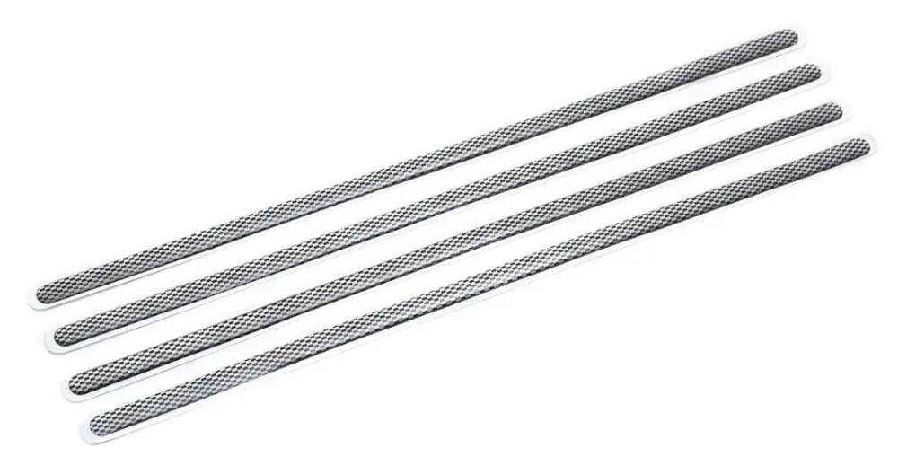Наклейка защитная на бампер 398*10mm KING