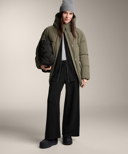 OYSHO Прямые брюки с резинкой по бокам, черный