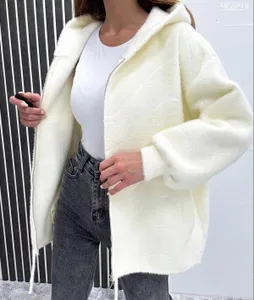 Альпака 27031633 Fabrika