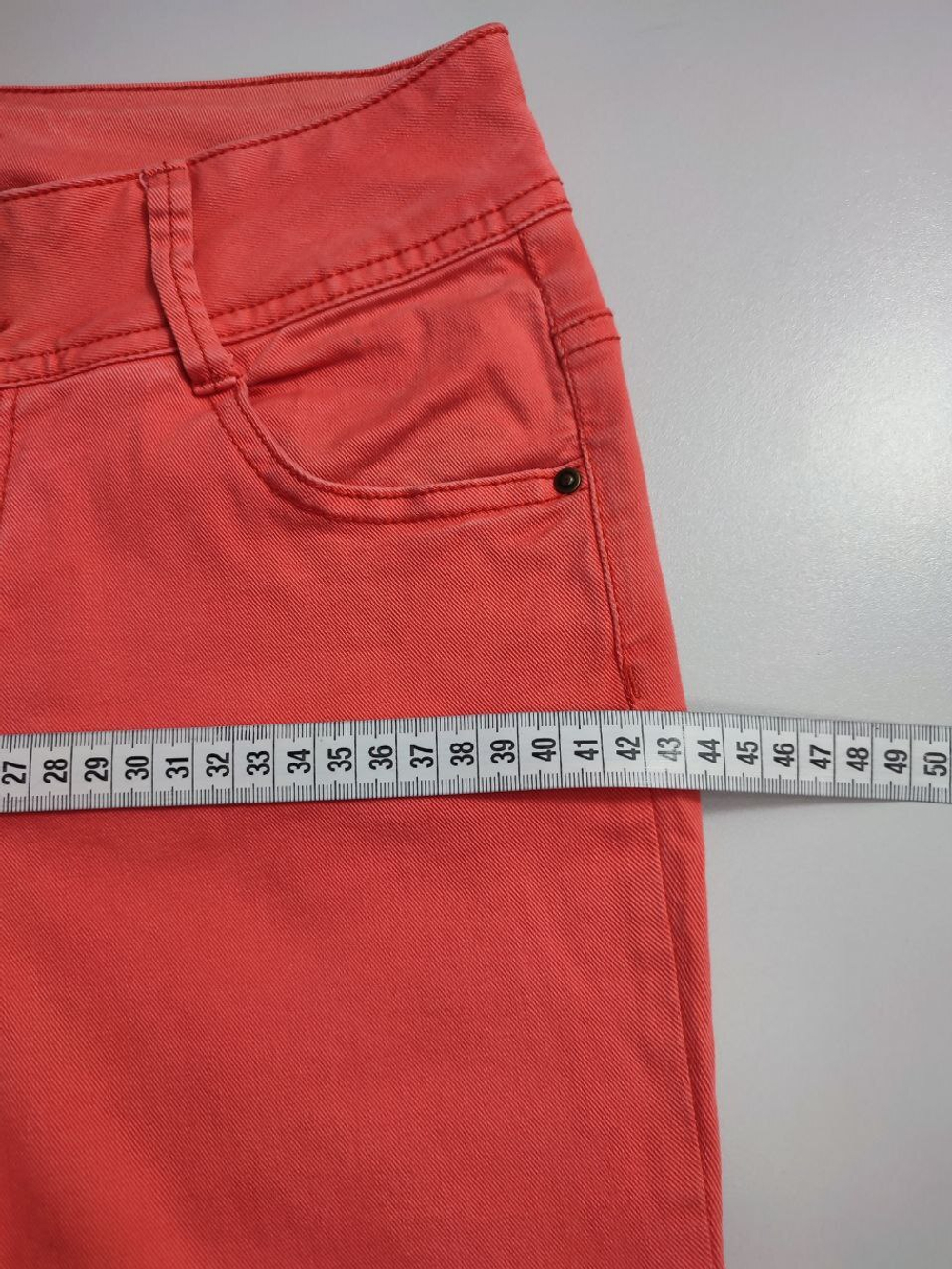 Джинсы Promod коралловые 44 размер